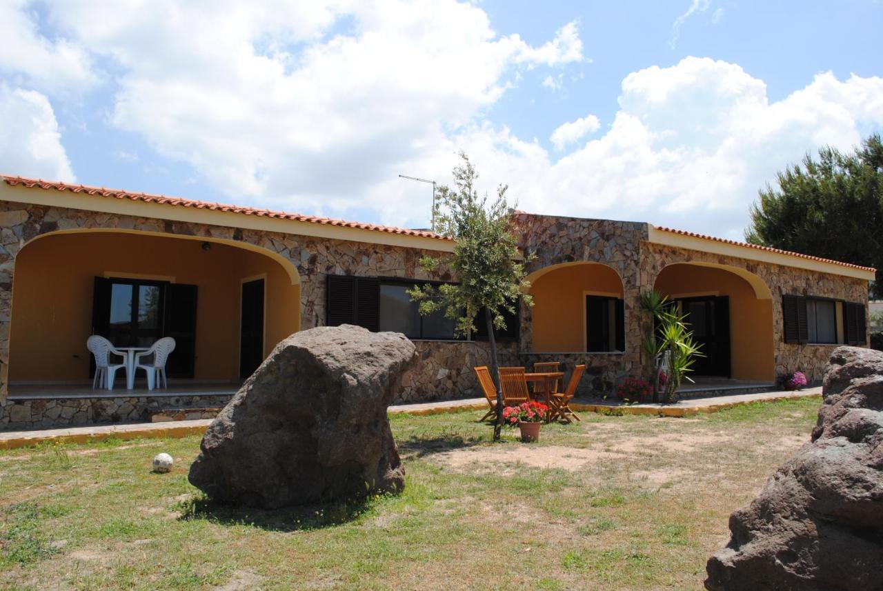 Agriturismo Monte Istulargiu Valledoria  Ngoại thất bức ảnh