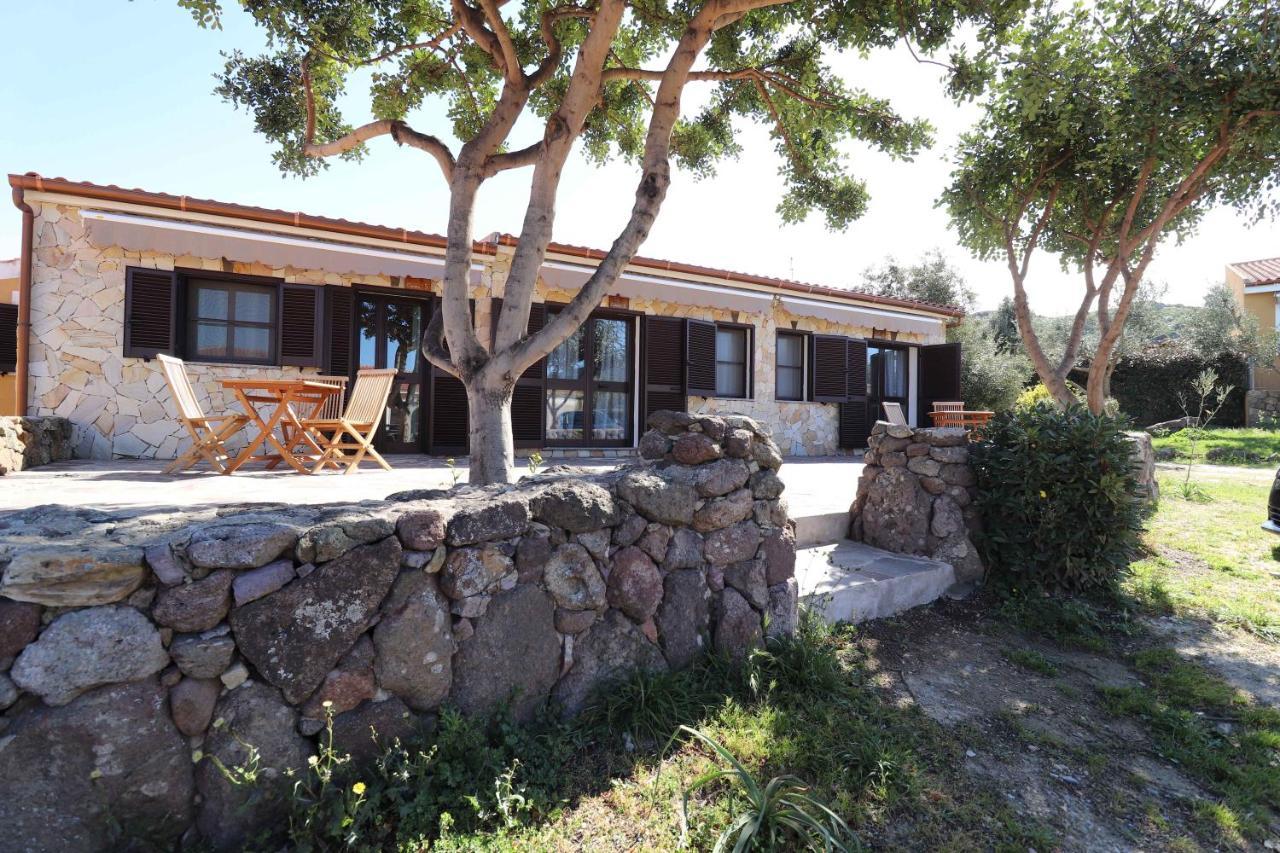 Agriturismo Monte Istulargiu Valledoria  Ngoại thất bức ảnh
