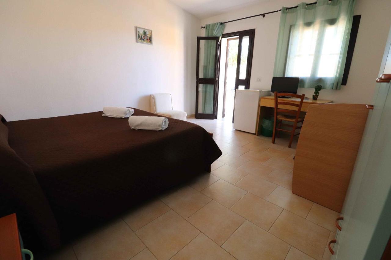 Agriturismo Monte Istulargiu Valledoria  Ngoại thất bức ảnh
