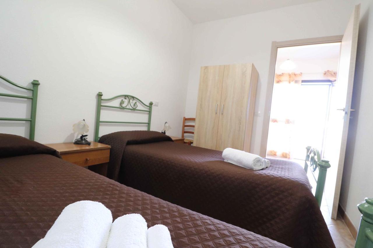 Agriturismo Monte Istulargiu Valledoria  Ngoại thất bức ảnh