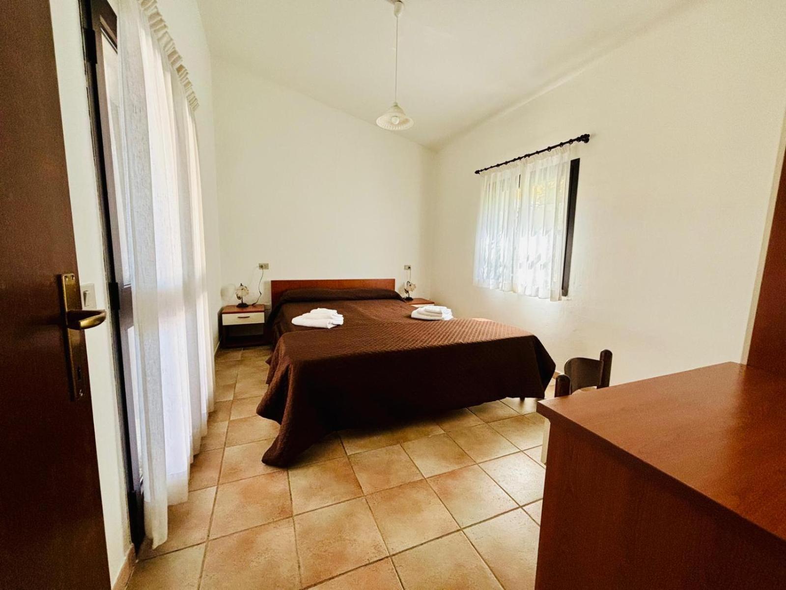 Agriturismo Monte Istulargiu Valledoria  Ngoại thất bức ảnh